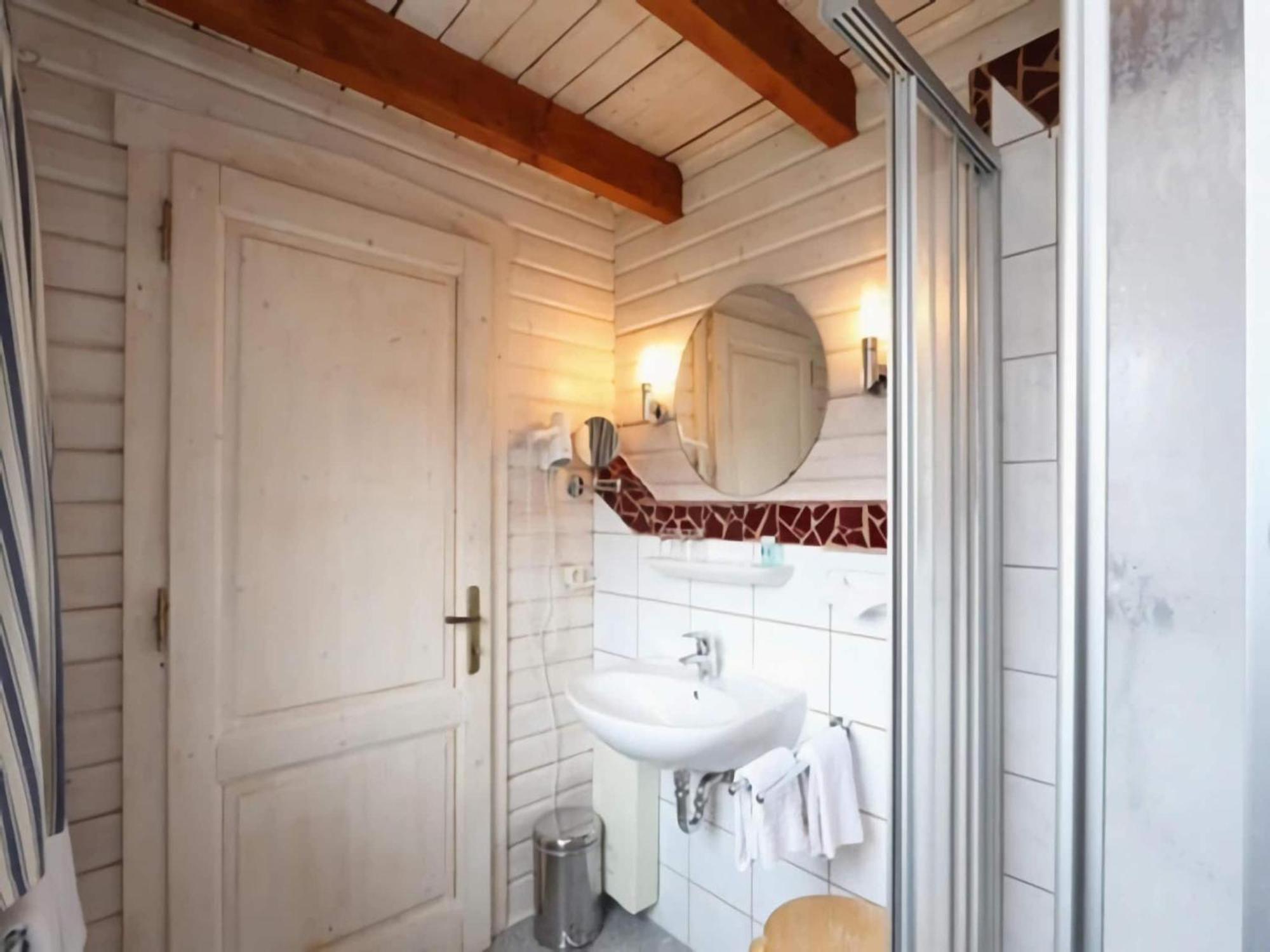 Apartments Lissendorf Екстериор снимка