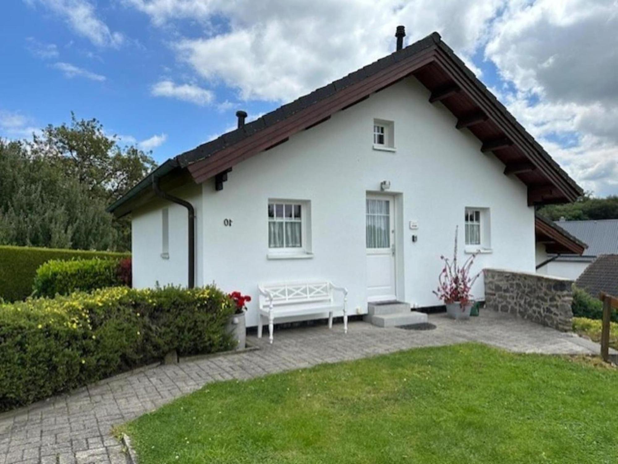 Apartments Lissendorf Екстериор снимка