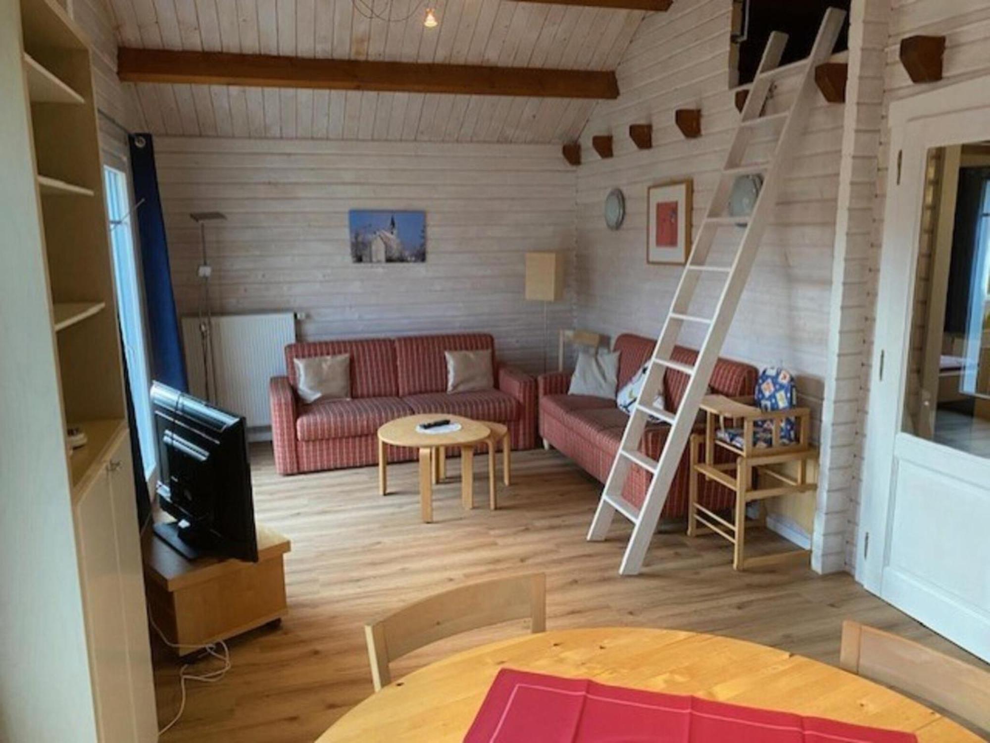 Apartments Lissendorf Екстериор снимка